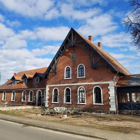 Inspektorenhaus Dobbin Ferienpension Exteriör bild